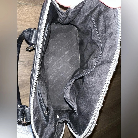 Marc New York Andrew Mark Purse - Picture 6 of 12